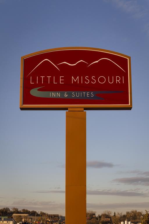 Little Missouri Inn & Suites New Town Exterior photo