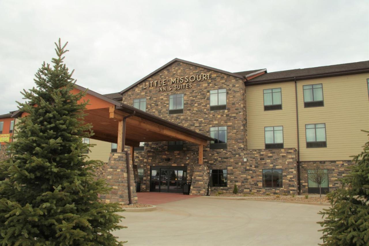 Little Missouri Inn & Suites New Town Exterior photo